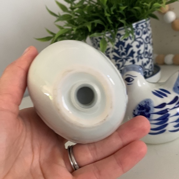 Chinoiserie‎ Set of two Chickens Salt Pepper Blue White Farmhouse blue white - Picture 4 of 11